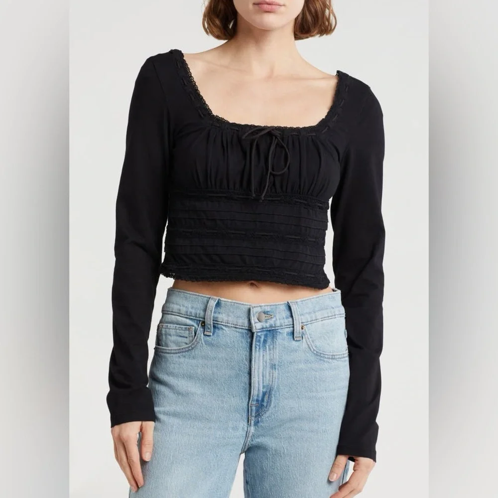 FREE PEOPLE Scarlet Smocked Top Black NWT Size Medium Romantic Boho Blouse